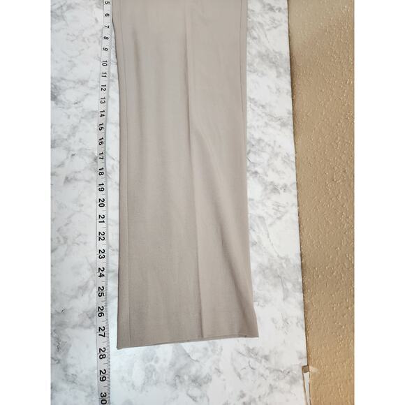 NWT Larry Levine Womens Petite Sport Stretch Dress Pants Pants in Stone Size 10P - Picture 7 of 7